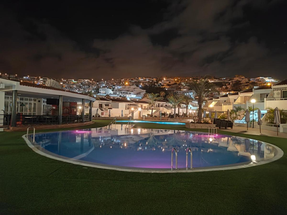 Malibu Park Apartments Sol Costa Adeje  Bagian luar foto