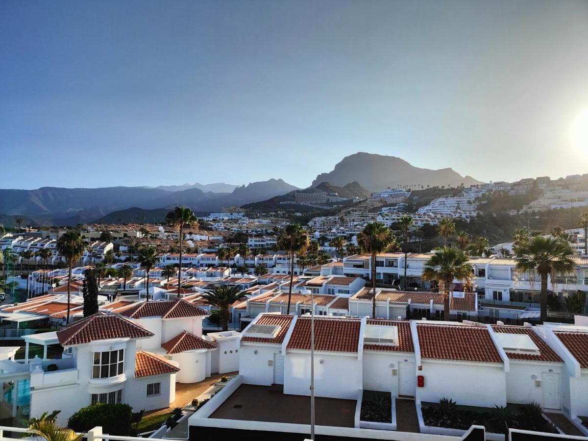 Malibu Park Apartments Sol Costa Adeje  Bagian luar foto