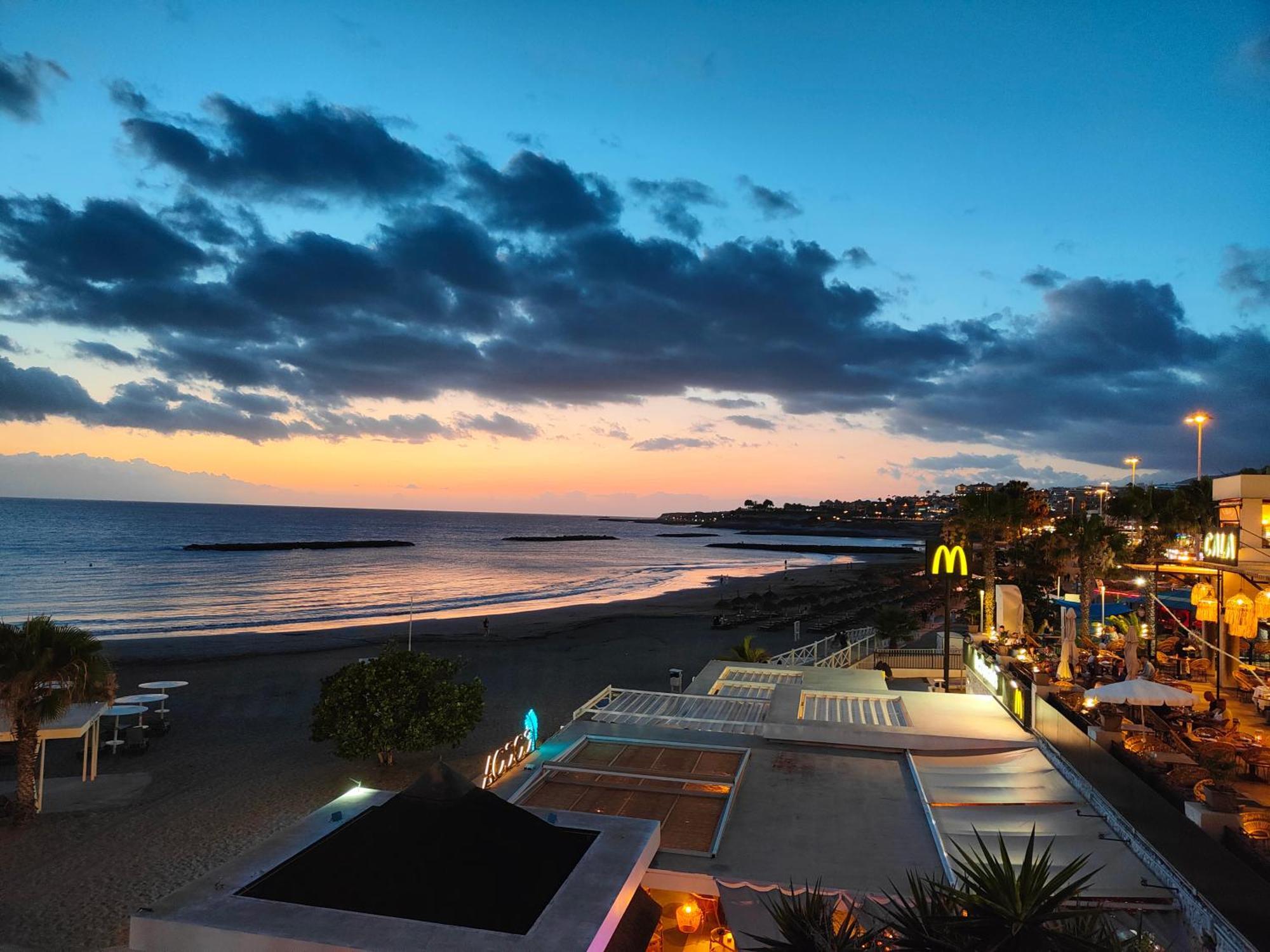 Malibu Park Apartments Sol Costa Adeje  Bagian luar foto
